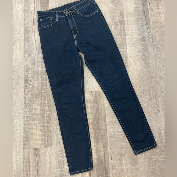 Levi Strauss & Co Jeans - Picture 2 of 10